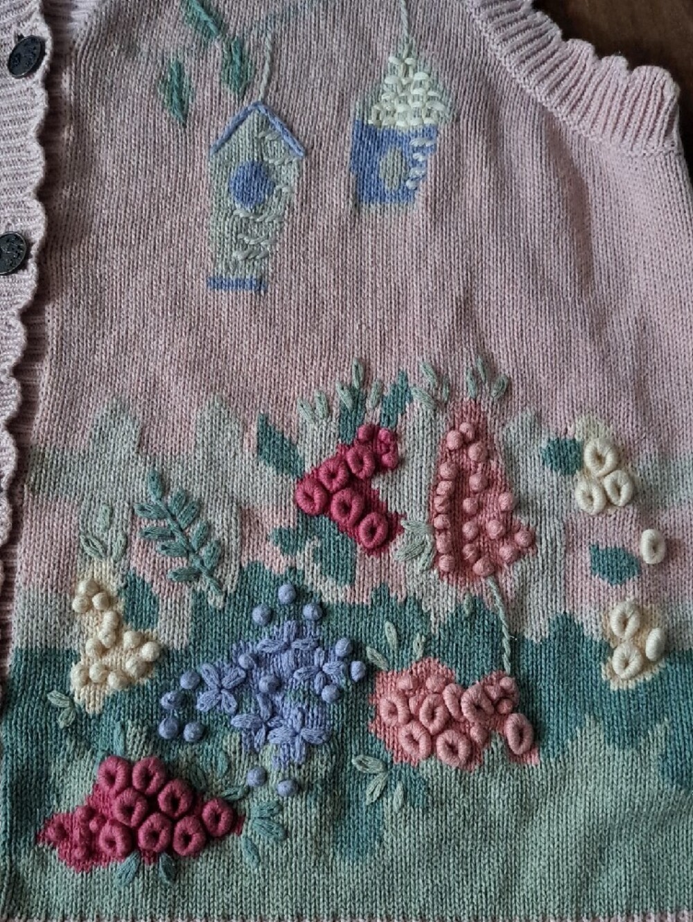 Vintage Pink Embroidered Garden Sweater Vest. Cottagecore, 100% Cotton. Beauty!! - Picture 5 of 8